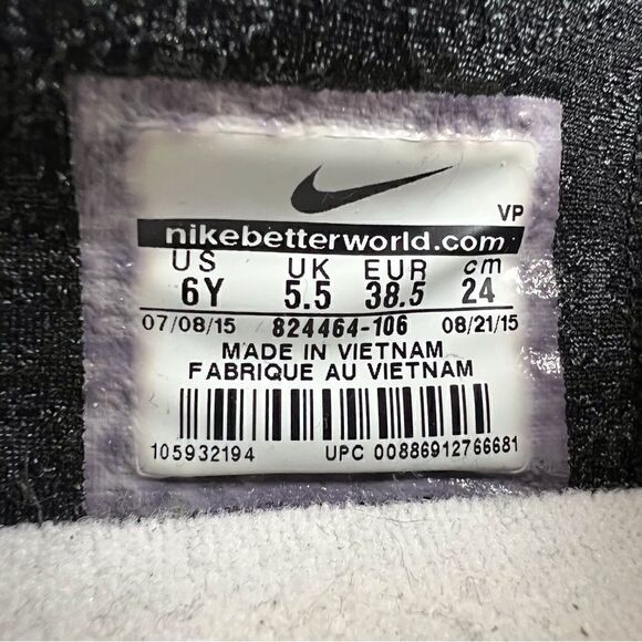 Nike KD 8 Xmas 824464-106 size 6Y Boys - Picture 9 of 10